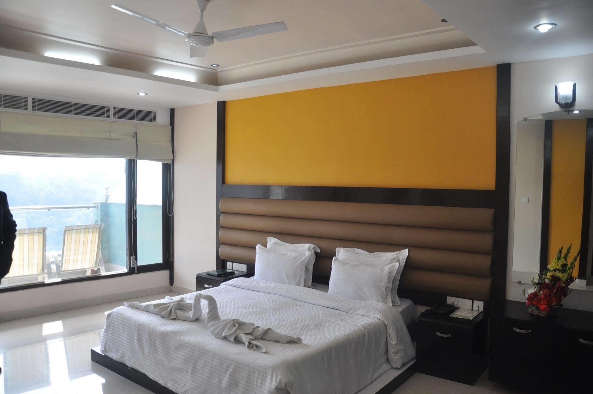 Ganga Beach Resort Rishīkesh 외부 사진